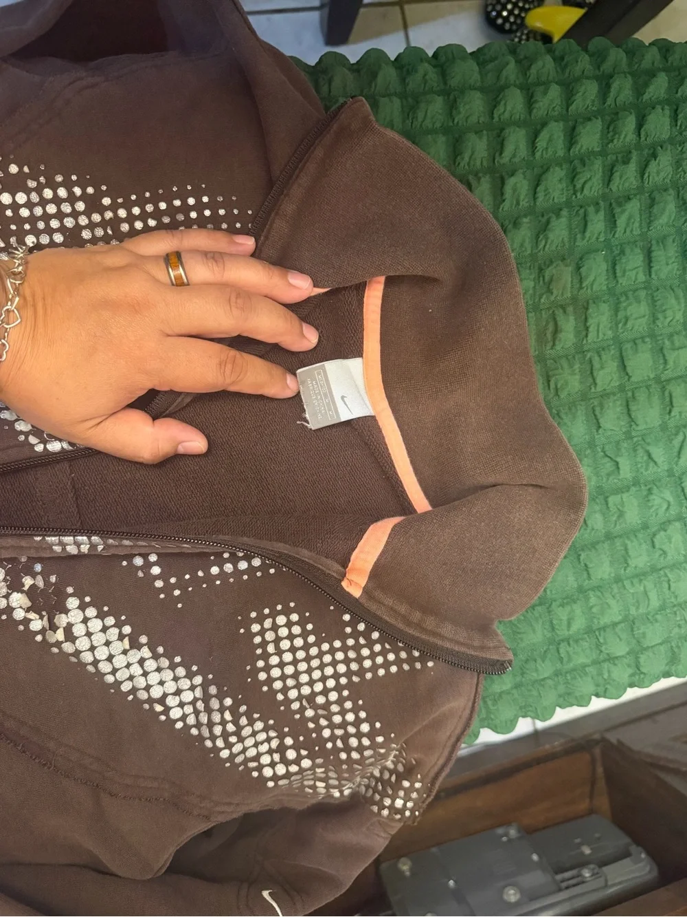 Nike Brown Full-Zip Puffer Jacket with White Dotted Logo